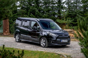 Ford Grand Tourneo Connect Bezwypadkowy / 7-osobowy / Nowy akumulator / Faktura / OC do 07.2026