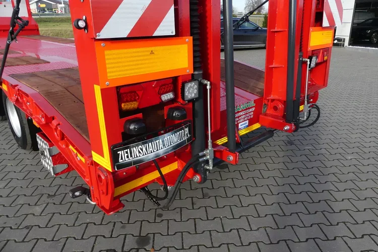 JANMIL NISKOPODWOZIOWA / FABRYCZNIE NOWA / BOGATE WYPOSAŻENIE / zdjęcie 25