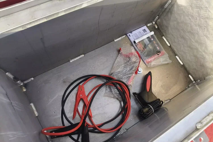 JANMIL NISKOPODWOZIOWA / FABRYCZNIE NOWA / BOGATE WYPOSAŻENIE / zdjęcie 31