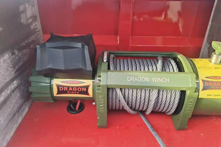 JANMIL NISKOPODWOZIOWA / FABRYCZNIE NOWA / BOGATE WYPOSAŻENIE / zdjęcie 32