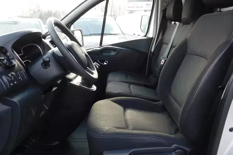 Renault TRAFIC zdjęcie 9