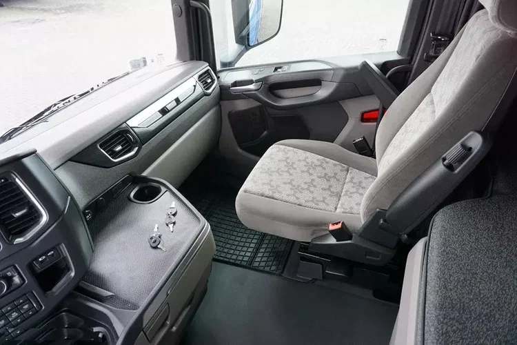 Scania / S 500 / ACC / E 6 / FIRANKA / 20 PALET / DŁ. 8.1 M / RETARDER zdjęcie 38