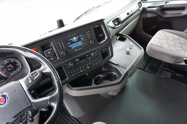 Scania / S 500 / ACC / E 6 / FIRANKA / 20 PALET / DŁ. 8.1 M / RETARDER zdjęcie 40