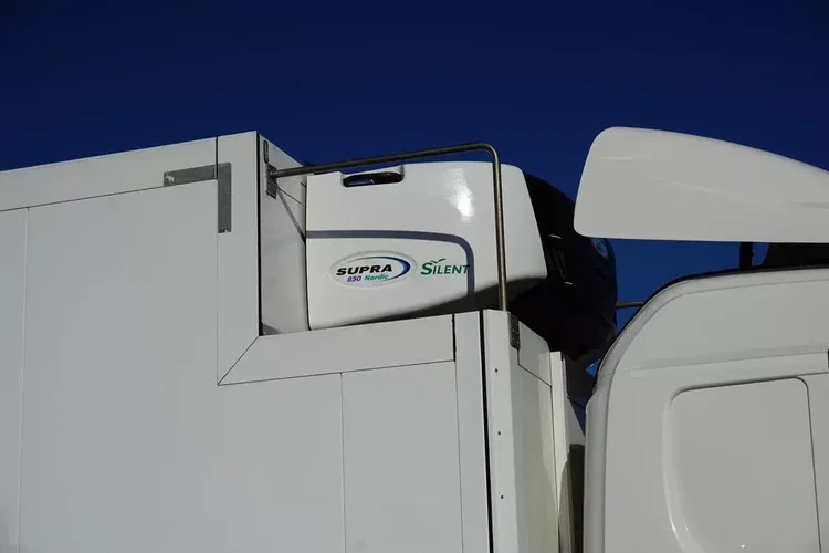 Scania G 490 / EURO 6 / CHŁODNIA + WINDA / 23 PALETY / OŚ SKRĘTNA zdjęcie 31