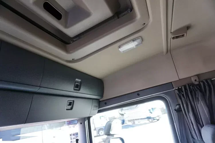 Scania G 490 / EURO 6 / CHŁODNIA + WINDA / 23 PALETY / OŚ SKRĘTNA zdjęcie 37