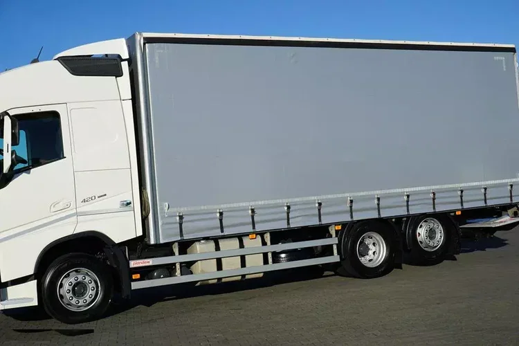 Volvo FH / 420 / ACC / EURO 6 / FIRANKA + WINDA / 19 PALET / OŚ SKRĘTNA zdjęcie 15