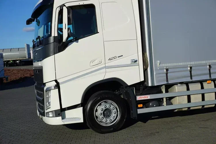 Volvo FH / 420 / ACC / EURO 6 / FIRANKA + WINDA / 19 PALET / OŚ SKRĘTNA zdjęcie 18