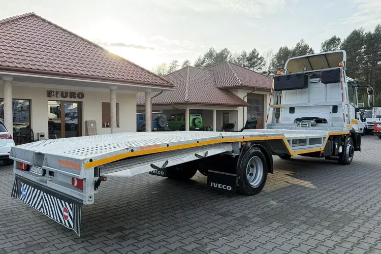 Iveco EUROCARGO 120E25 E6 Laweta Zagłebiana Platforma Pomoc Drogowa zdjęcie 38
