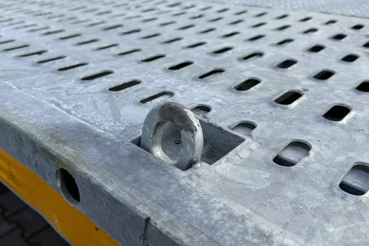 Iveco EUROCARGO 120E25 E6 Laweta Zagłebiana Platforma Pomoc Drogowa zdjęcie 39