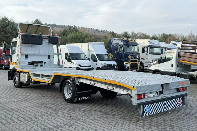 Iveco EUROCARGO 120E25 E6 Laweta Zagłebiana Platforma Pomoc Drogowa zdjęcie 40