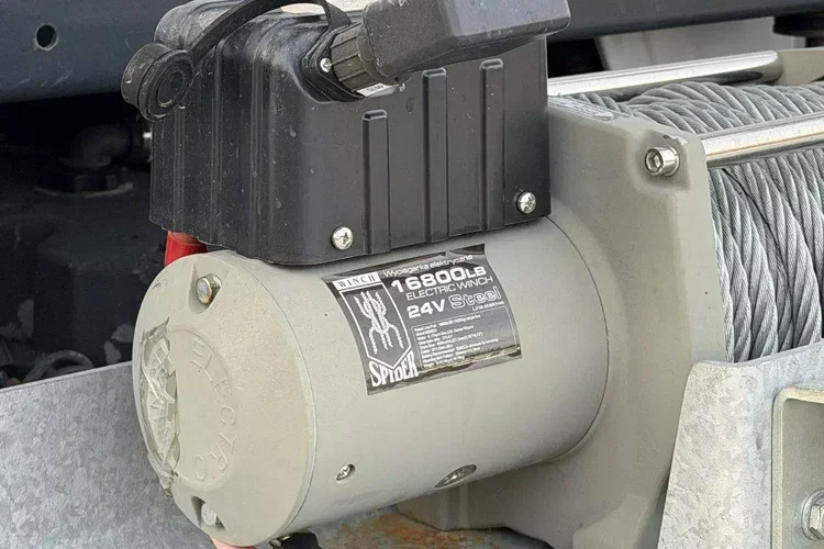 Iveco EUROCARGO 120E25 E6 Laweta Zagłebiana Platforma Pomoc Drogowa zdjęcie 44