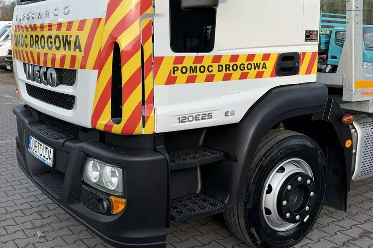 Iveco EUROCARGO 120E25 E6 Laweta Zagłebiana Platforma Pomoc Drogowa zdjęcie 25