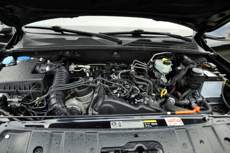 Volkswagen Amarok 2.0TDI(180KM) Lift 4Motion Duża Navi Kamera Progi Skóry 2xParkt Alu19" zdjęcie 39