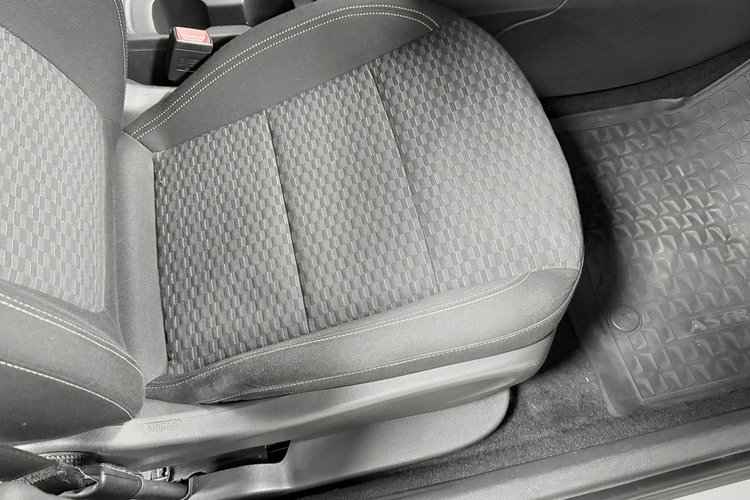 Opel Astra 1.6CDTi 110KM COSMO INNOVATION Plus Klimatronic NAVI Led Polski Salon zdjęcie 13