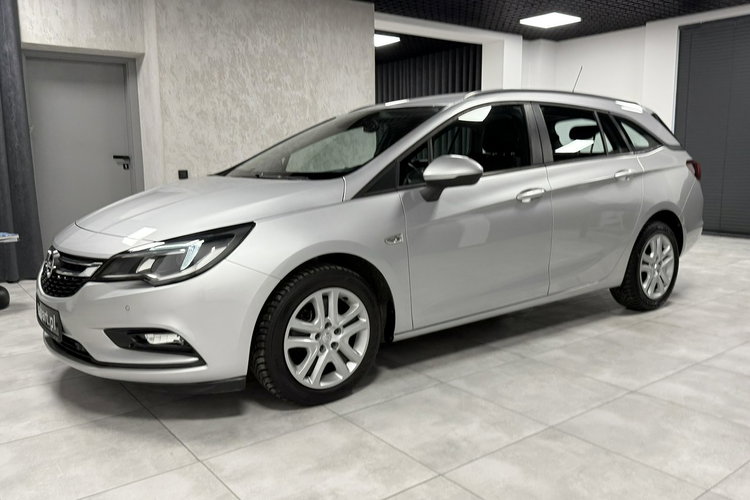 Opel Astra 1.6CDTi 110KM COSMO INNOVATION Plus Klimatronic NAVI Led Polski Salon zdjęcie 2