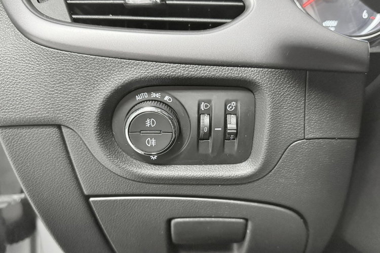 Opel Astra 1.6CDTi 110KM COSMO INNOVATION Plus Klimatronic NAVI Led Polski Salon zdjęcie 31