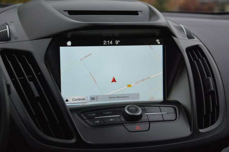 Ford Kuga ST-Line El.Fotel Radar Navi Skóry Ledy Kamera El. Klapa ParkAssist zdjęcie 27