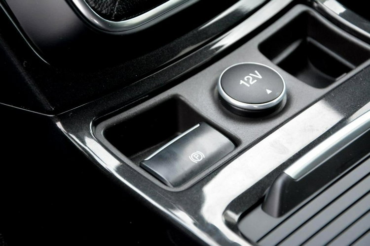 Ford Kuga ST-Line El.Fotel Radar Navi Skóry Ledy Kamera El. Klapa ParkAssist zdjęcie 31