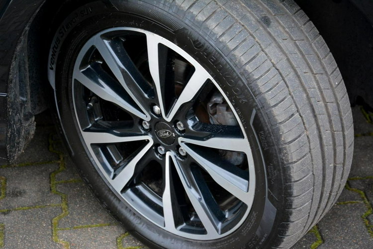 Ford Kuga ST-Line El.Fotel Radar Navi Skóry Ledy Kamera El. Klapa ParkAssist zdjęcie 38