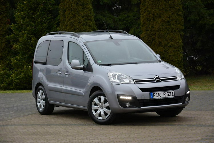 Citroen Berlingo Multispace Ledy Klimatronic duża Navi AppleCar Parktronic aso Hak zdjęcie 2