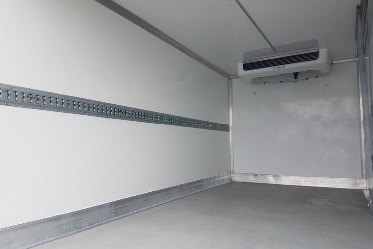 Renault Master 8EP CHŁODNIA MROŹNIA 4.21x2.11x2.01 IZOTERMA AGREGAT THERMO KING V-500 zdjęcie 22