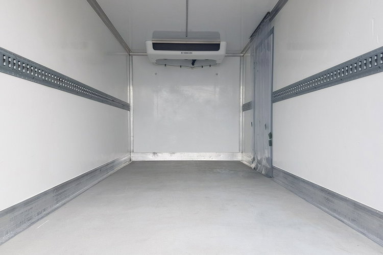 Renault Master 8EP CHŁODNIA MROŹNIA 4.21x2.11x2.01 IZOTERMA AGREGAT THERMO KING V-500 zdjęcie 20