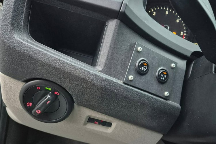 Transporter Volkswagen T6 2.0 TDI LONG zdjęcie 18