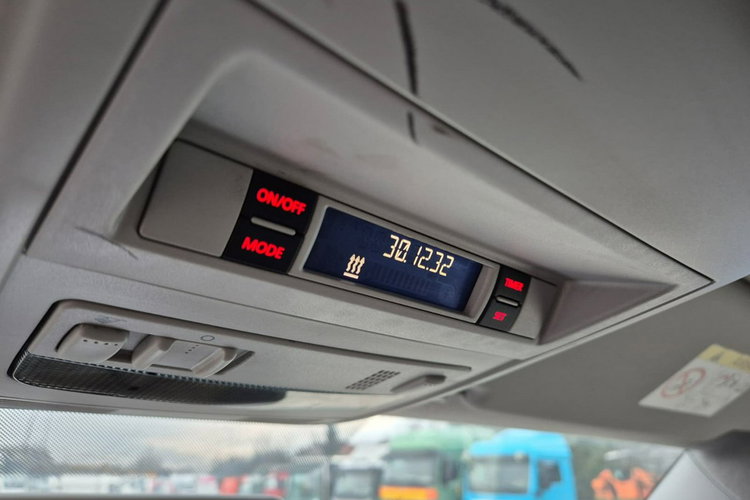 Transporter Volkswagen T6 2.0 TDI LONG zdjęcie 29