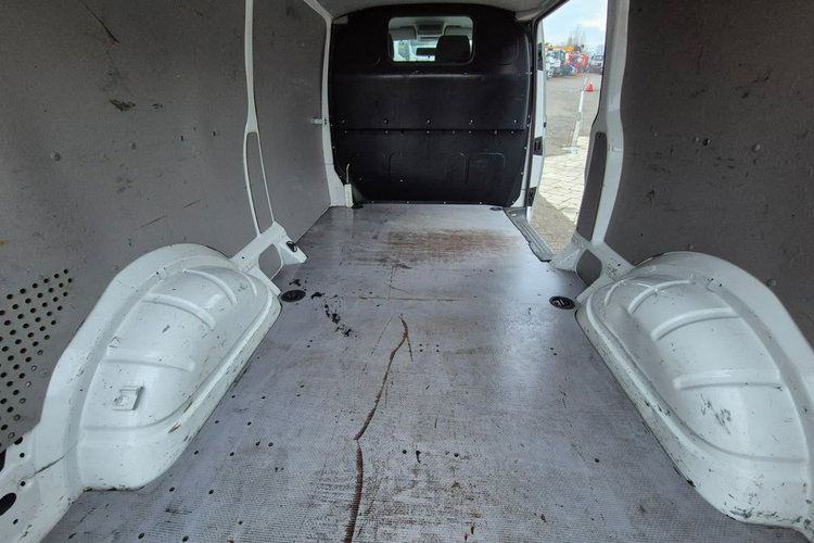 Transporter Volkswagen T6 2.0 TDI LONG zdjęcie 35