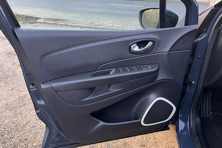 Renault Captur 1.5 Zarejestrowany Klima ALu Navi LED Stan Idealny Bezwypadk Opłacony zdjęcie 16