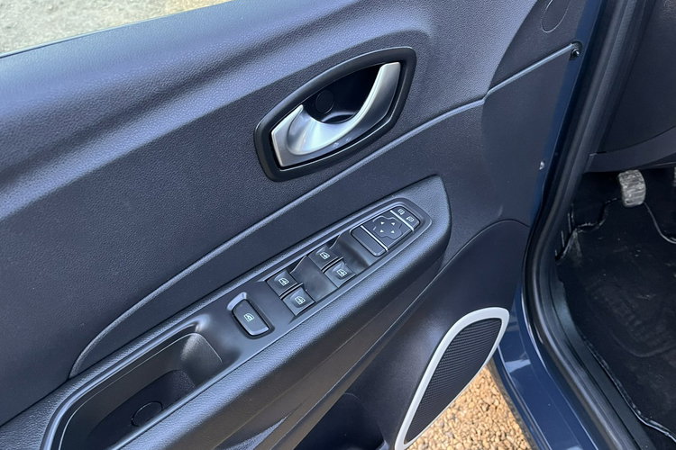 Renault Captur 1.5 Zarejestrowany Klima ALu Navi LED Stan Idealny Bezwypadk Opłacony zdjęcie 17