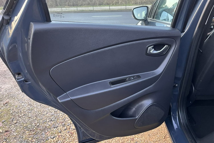 Renault Captur 1.5 Zarejestrowany Klima ALu Navi LED Stan Idealny Bezwypadk Opłacony zdjęcie 26