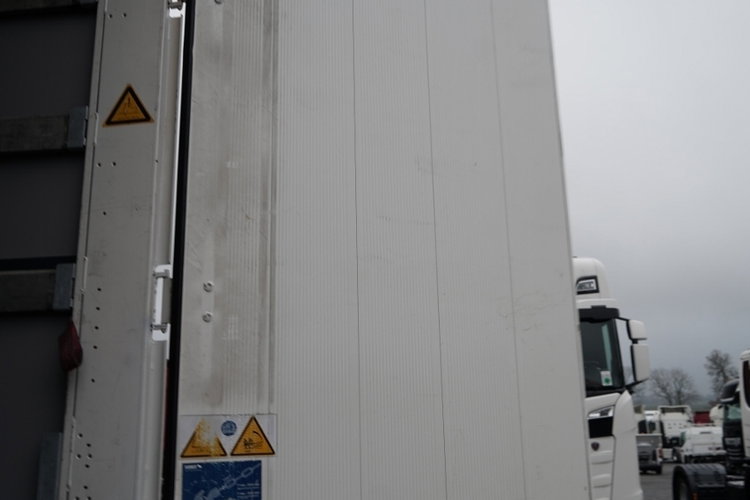 Schmitz -CARGOBULL / FIRANKA / STANDARD / 2 OSIE PODNOSZONE zdjęcie 14