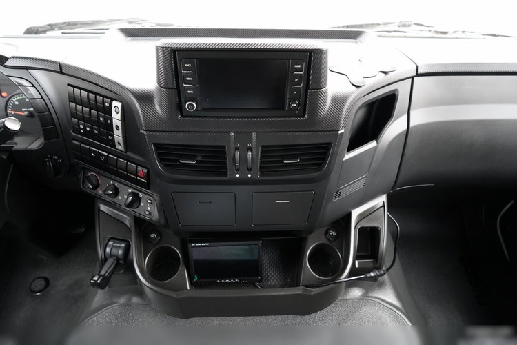 Iveco TRAKKER 450 / 8x4 / WYWROTKA / HYDROBURTA / BORDMATIC / EURO 6 /  zdjęcie 41