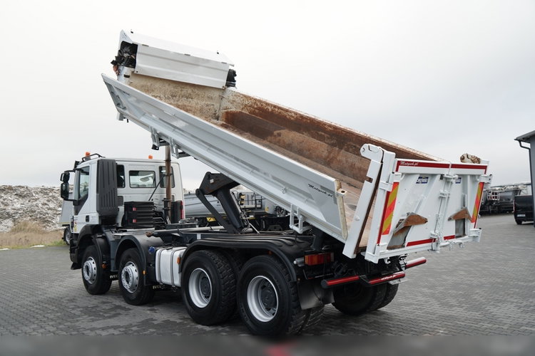 Iveco TRAKKER 450 / 8x4 / WYWROTKA / HYDROBURTA / BORDMATIC / EURO 6 /  zdjęcie 4