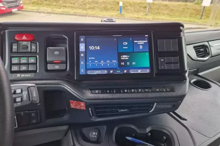 Scania P 420 B6x2 4NA zdjęcie 10