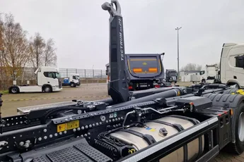 Scania P 420 B6x2 4NA