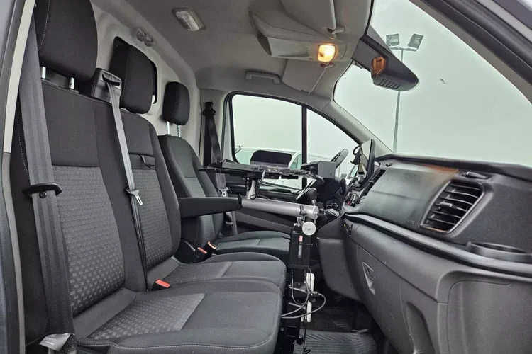 Ford transit-custom L2H2 69900zł NETTO Zabudowa warsztatowa 2.0TdCi/170KM zdjęcie 37