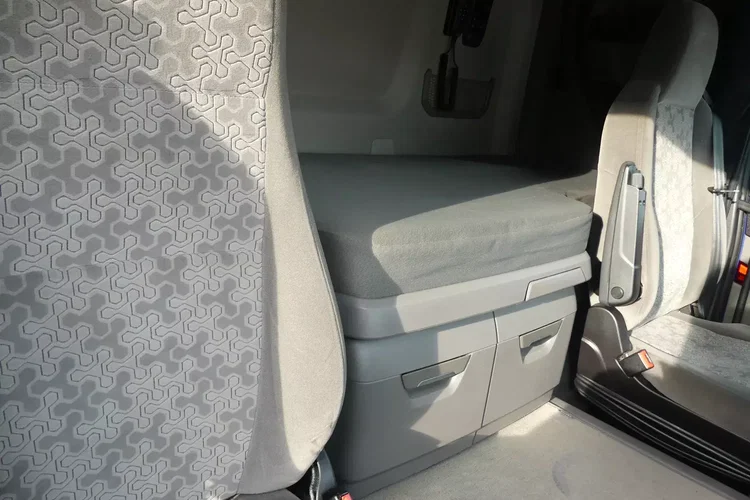 Scania R450 + WIELTON FIRANKA / ZESTAW STANDARD / AUTOMAT / zdjęcie 24