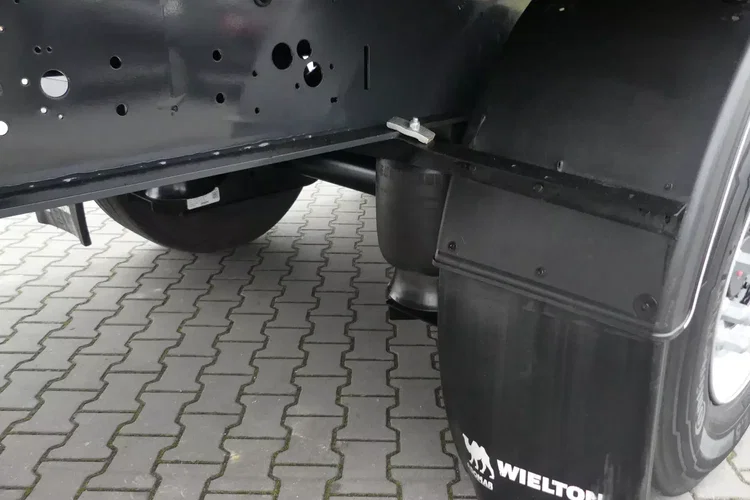 Wielton FIRANKA / OŚ PODNOSZONA / OSIE SAF / DACH PODNOSZONY / zdjęcie 17