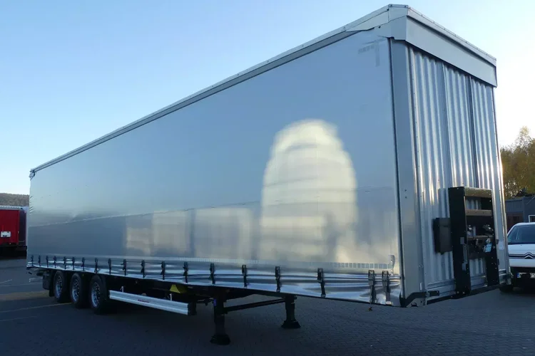 KAESSBOHRER MEGA / FIRANKA / OŚ PODNOSZONA / DACH PODNOSZONY / zdjęcie 12