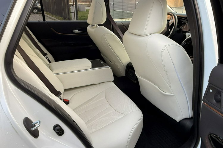 Toyota Mirai Gwarancja, Salon Polska, Cesja Leasingu, Super Wypas Executive i VIP zdjęcie 5
