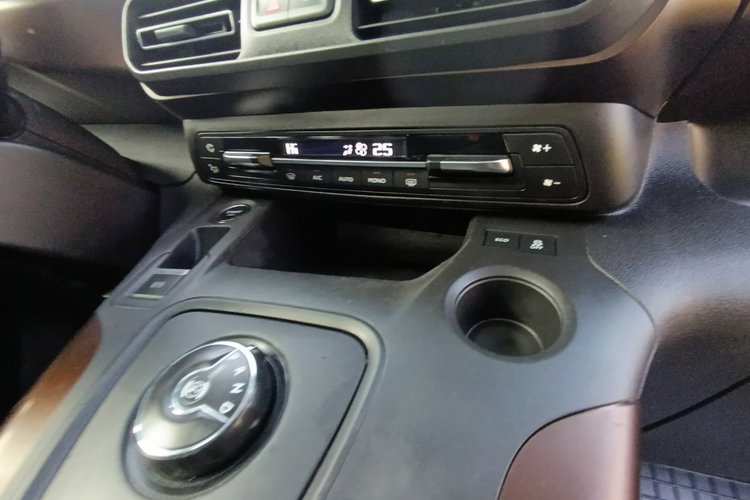 Peugeot RIFTER Automat zdjęcie 18