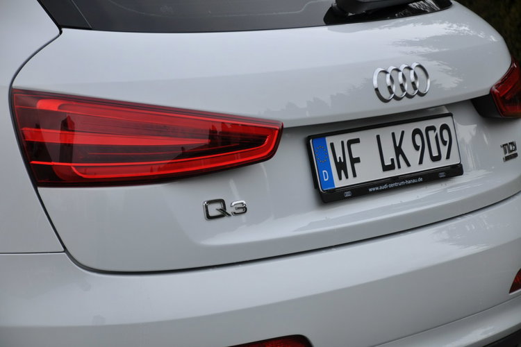 Audi Q3 2.0TDI(177KM) S-Line Xenon Led Navi Klimatronik Skóry Automat Alu17" zdjęcie 16