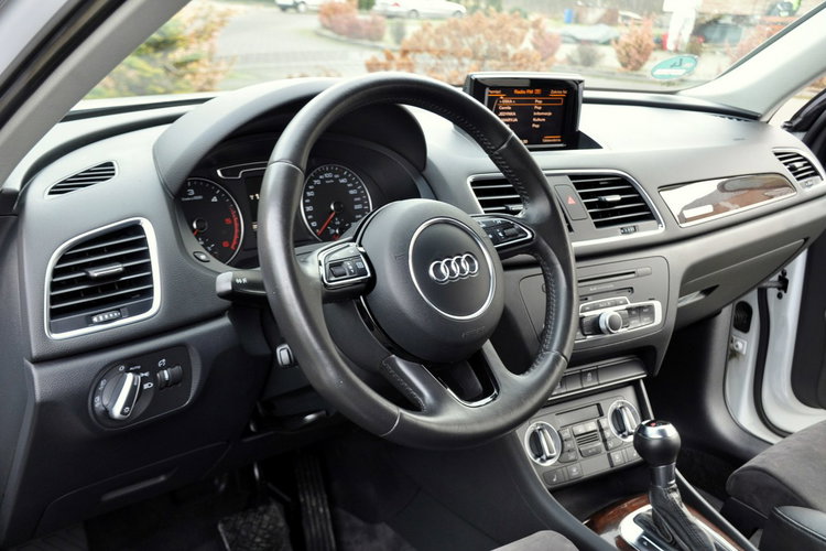 Audi Q3 2.0TDI(177KM) S-Line Xenon Led Navi Klimatronik Skóry Automat Alu17" zdjęcie 22