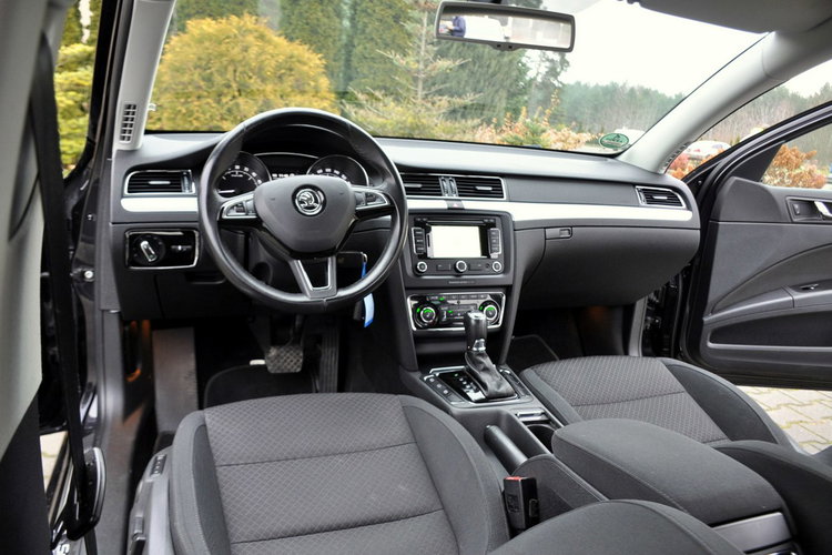 Skoda Superb 2.0TDI(170KM) Lift DSG Xenon Led Navi Welur El.Fotele Chrom Alu17"ASO zdjęcie 29