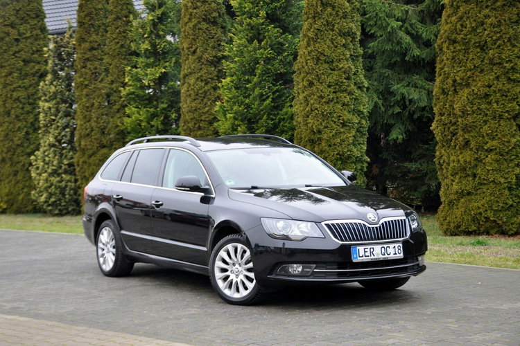 Skoda Superb 2.0TDI(170KM) Lift DSG Xenon Led Navi Welur El.Fotele Chrom Alu17"ASO zdjęcie 3