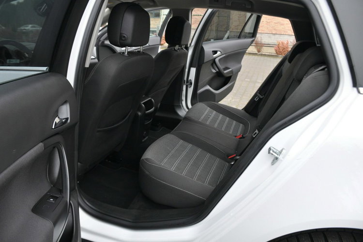 Opel Insignia 2.0CDTi(170KM) Lift Xenon Led Navi Kamera BLS Keyless Go Alu18"ASO zdjęcie 20