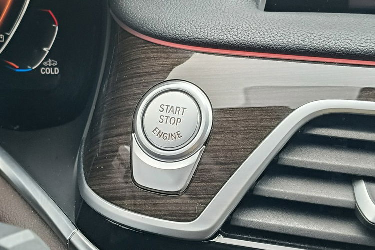 740 BMW 740D XDrive Full Led.Kam.360Stopni.Wentyle.Skóry.Head-UP.PIĘKNA zdjęcie 37