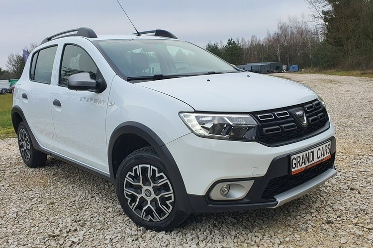 Dacia Sandero Stepway 0.9 tCe 90KM # NAVI # Klima # Tempomat # Parktronic # Super Stan zdjęcie 3